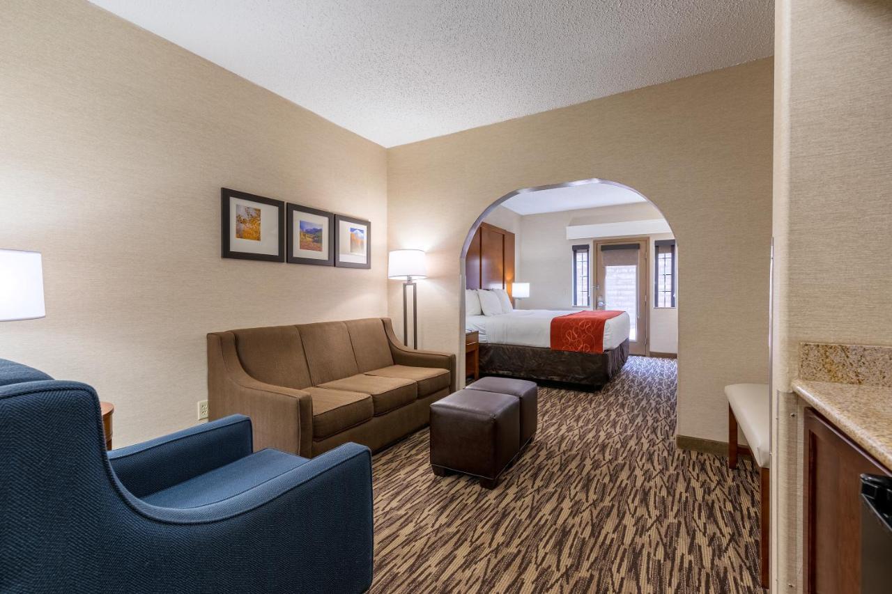 Comfort Suites Golden West On Evergreen Parkway Kültér fotó