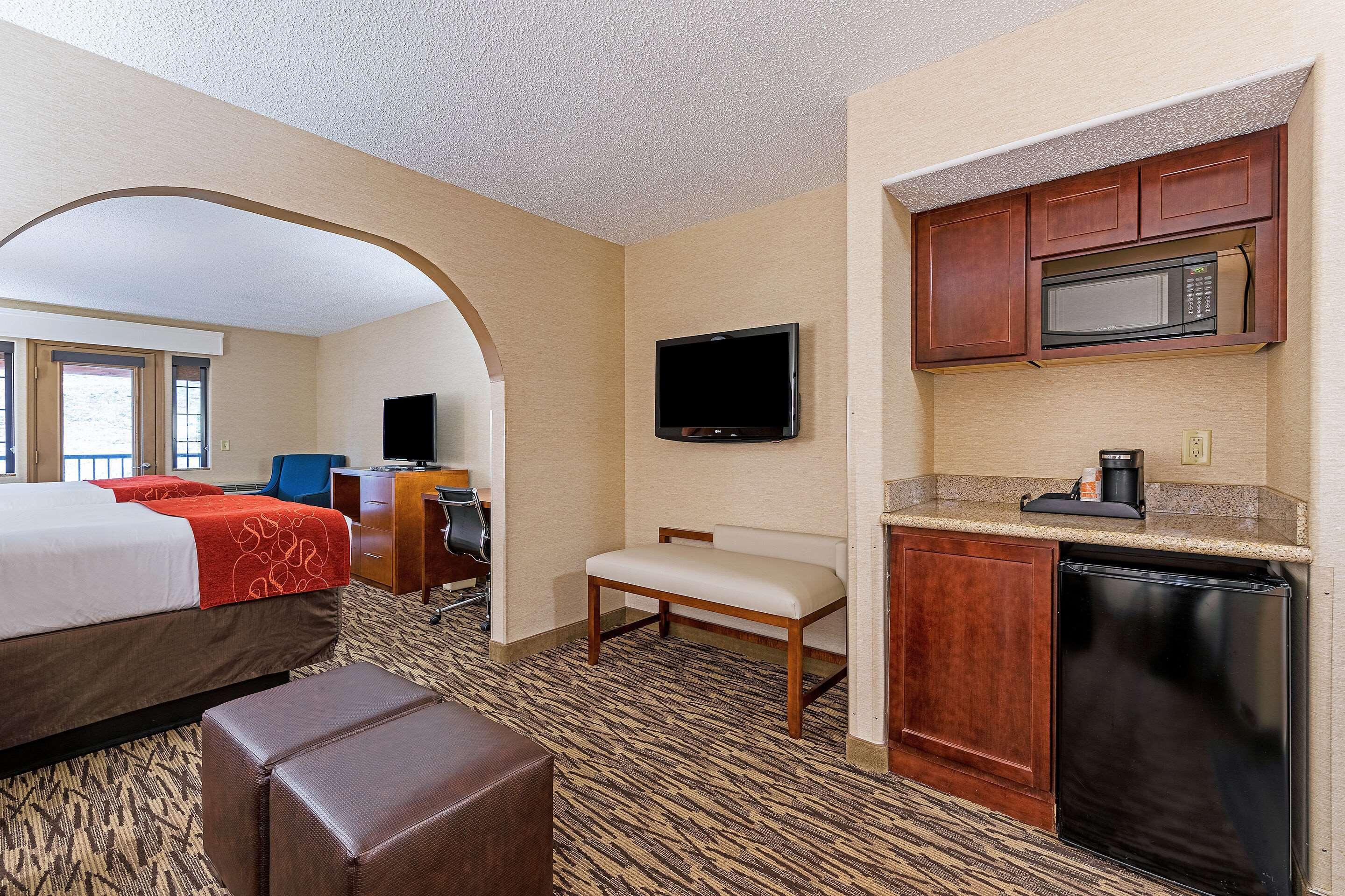 Comfort Suites Golden West On Evergreen Parkway Kültér fotó