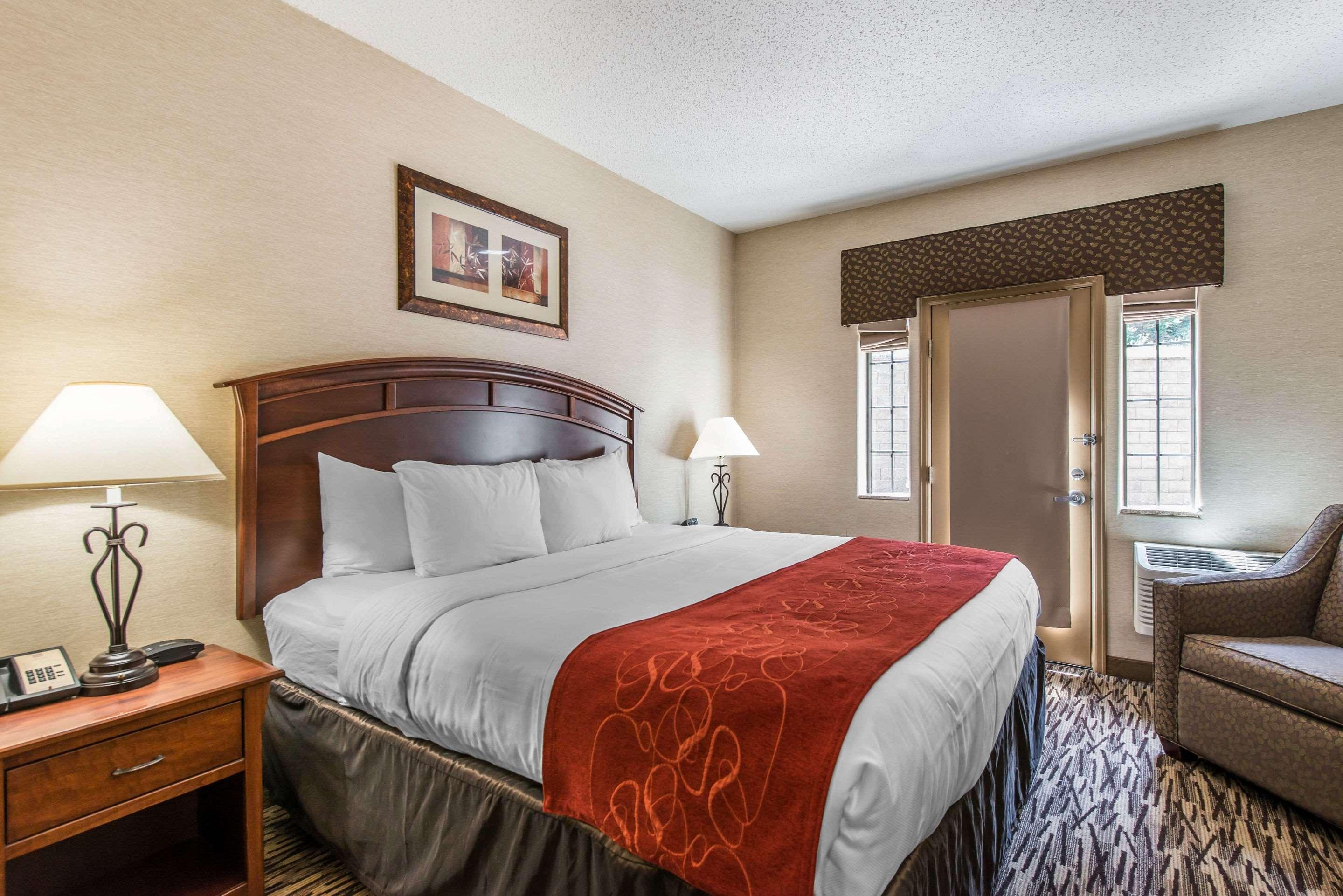 Comfort Suites Golden West On Evergreen Parkway Kültér fotó