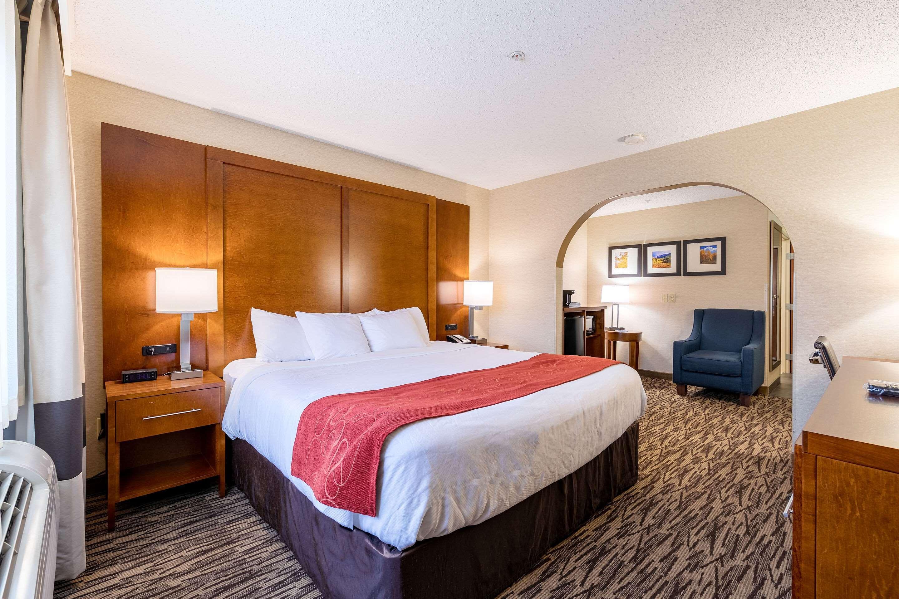 Comfort Suites Golden West On Evergreen Parkway Kültér fotó