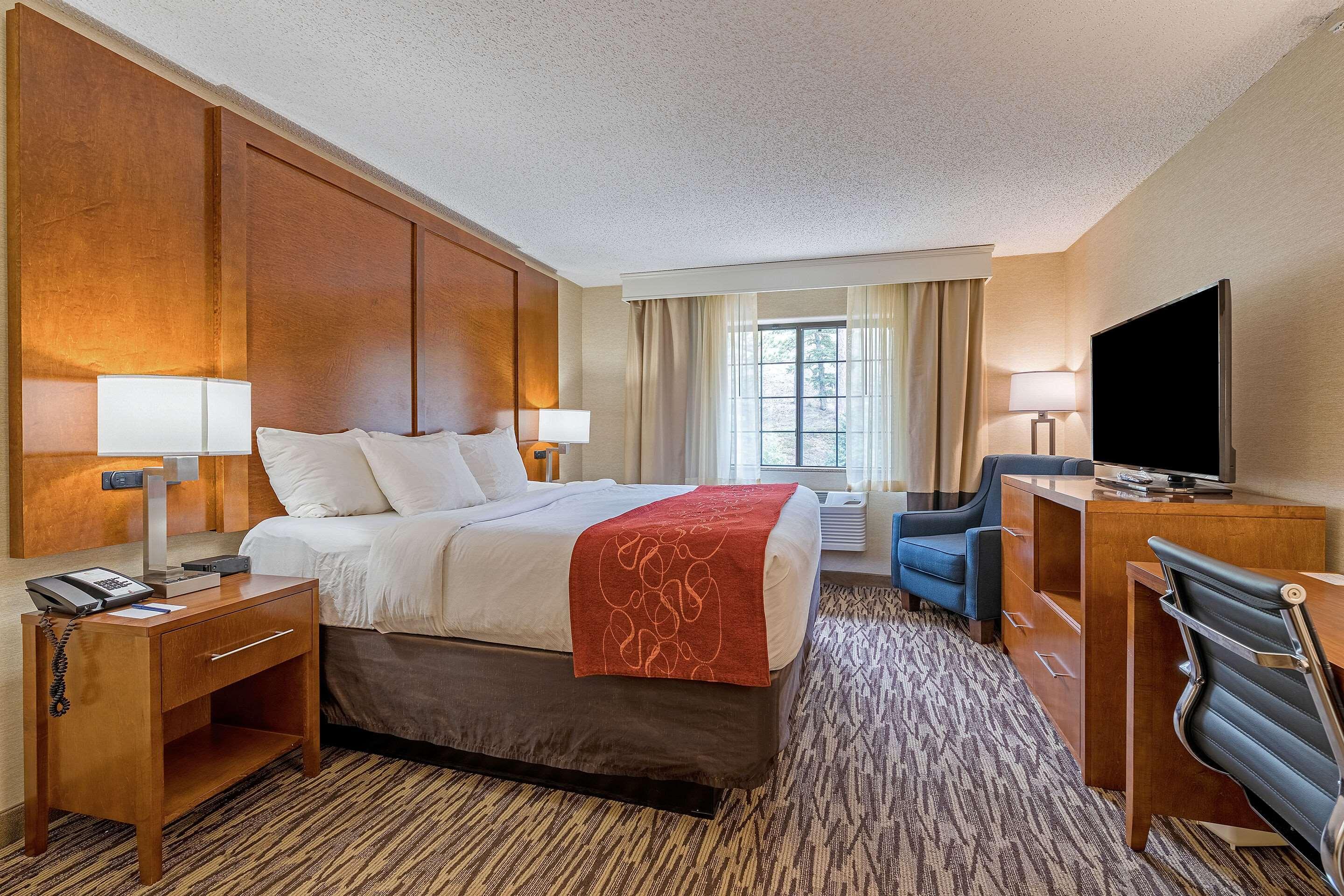 Comfort Suites Golden West On Evergreen Parkway Kültér fotó